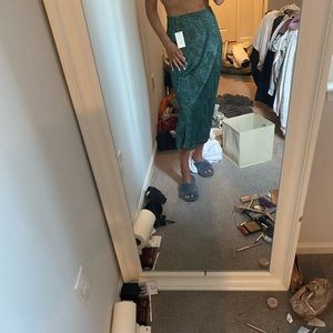 MIDI skirt
